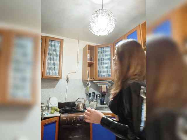 Sweet-Kate333 webcam