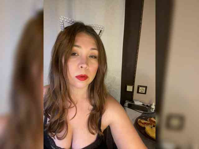 Sweet-Kate333 webcam