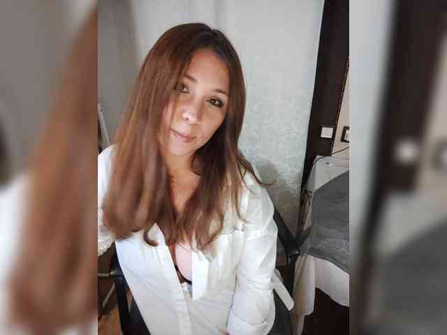 Sweet-Kate333 webcam
