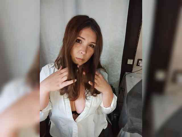 Sweet-Kate333 webcam