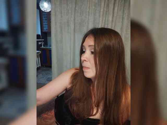 Sweet-Kate333 webcam
