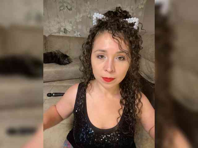 Sweet-Kate333 webcam