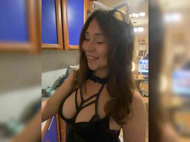 Sweet-Kate333 webcam
