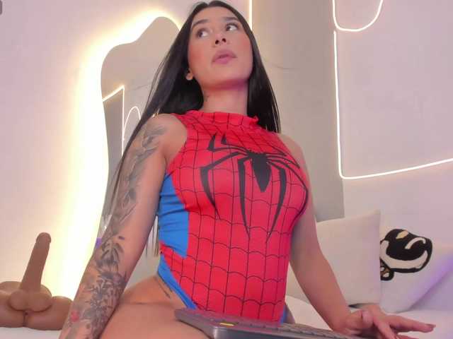 EllieMitchell live cam on BongaCams