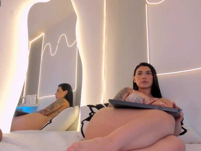 EllieMitchell live cam on BongaCams
