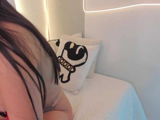 EllieMitchell live cam on BongaCams