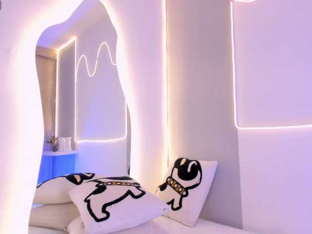 EllieMitchell live cam on BongaCams