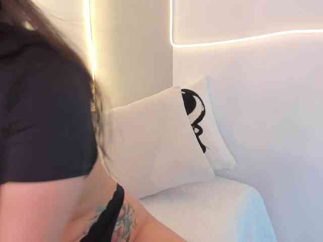 EllieMitchell webcam
