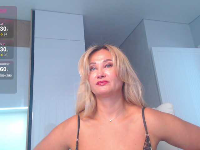 go to chat with hold-me-tight