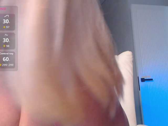 hold-me-tight live webcam show