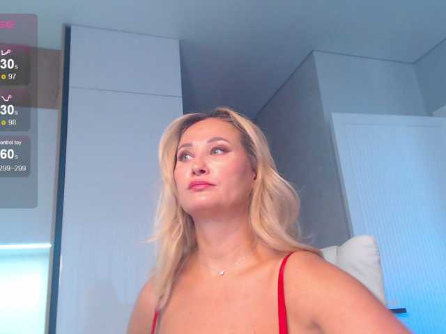 hold-me-tight live cam on BongaCams