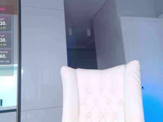 hold-me-tight webcam