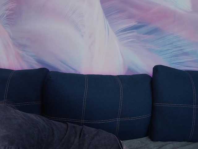 TouchMeNow live cam on BongaCams