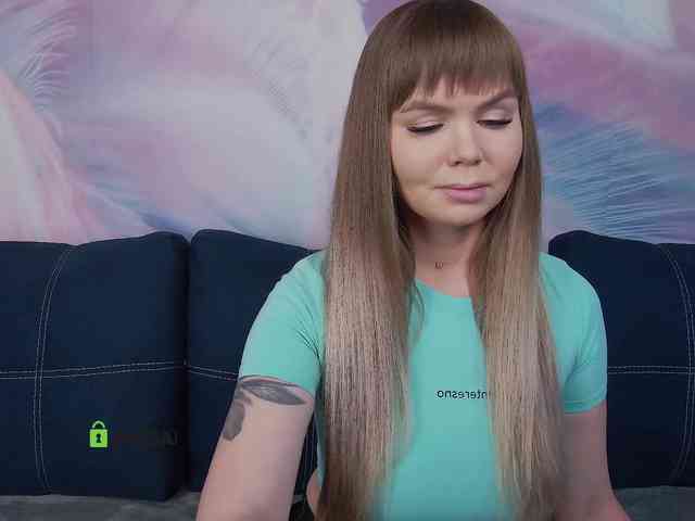 TouchMeNow webcam