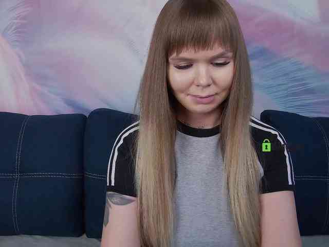 TouchMeNow webcam