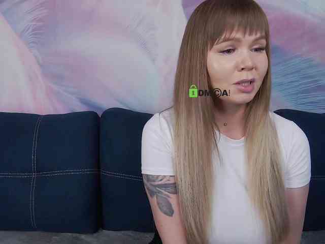 TouchMeNow webcam
