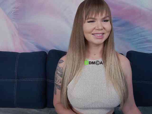 TouchMeNow webcam