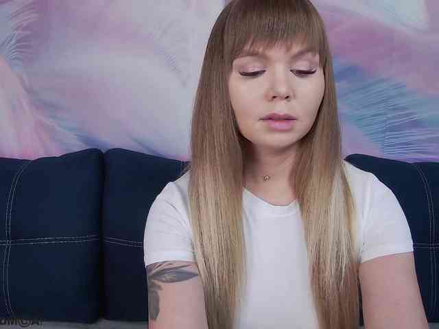 TouchMeNow webcam