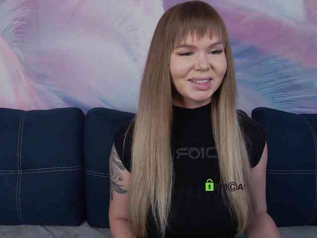 TouchMeNow webcam