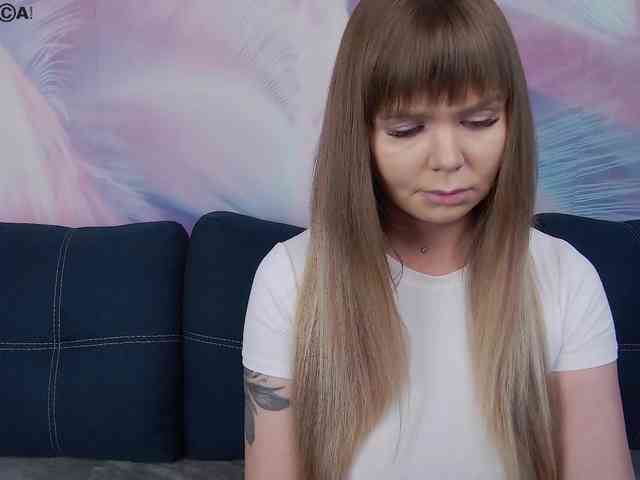 TouchMeNow webcam