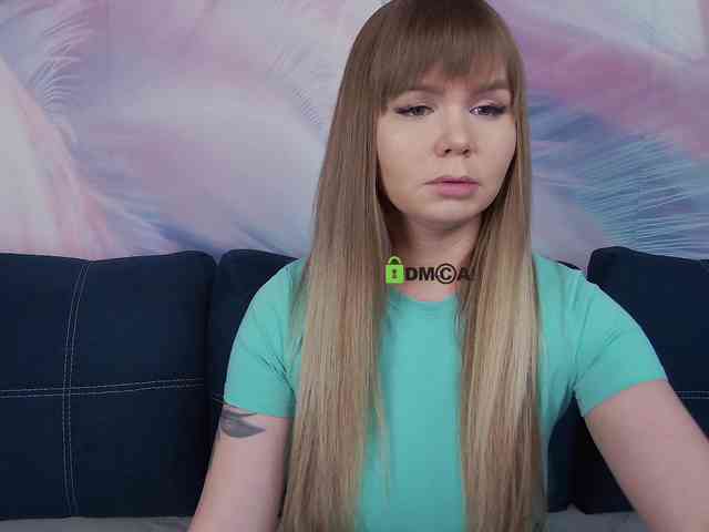 TouchMeNow webcam