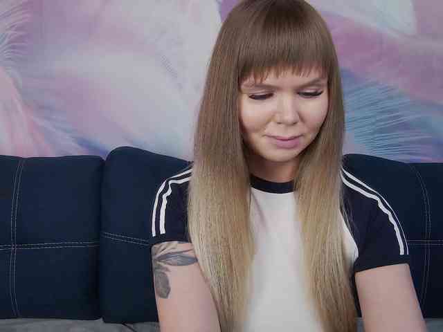 TouchMeNow webcam