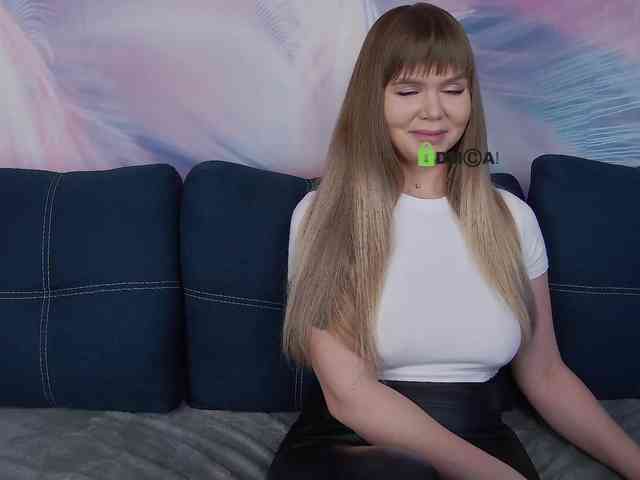 TouchMeNow webcam