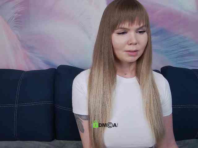 TouchMeNow webcam