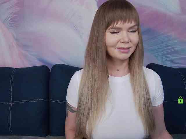 TouchMeNow webcam