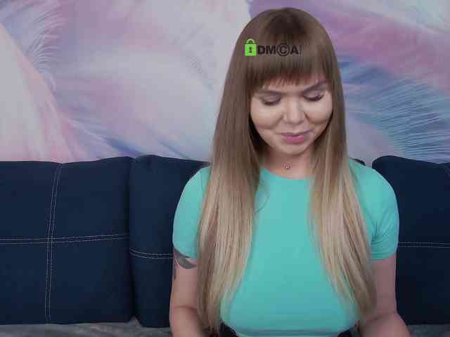 TouchMeNow webcam