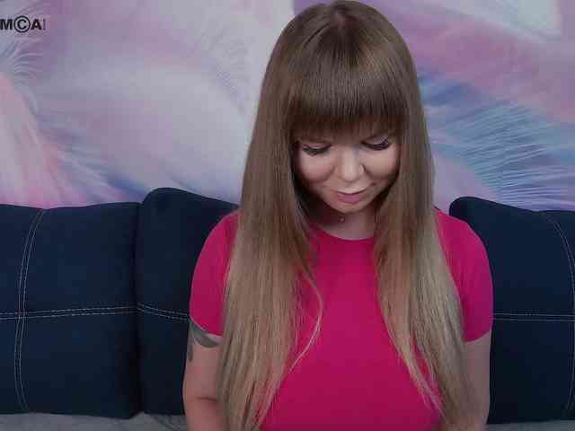 TouchMeNow webcam