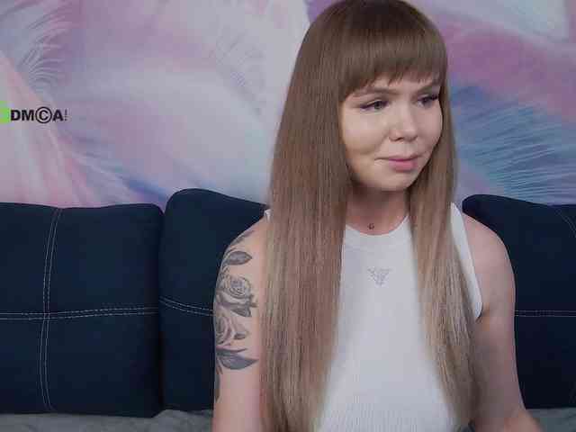 TouchMeNow webcam