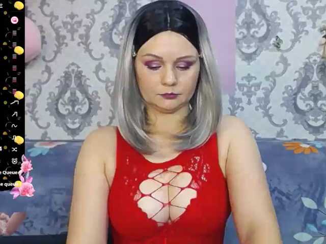 Little-letti, live now on BongaCams