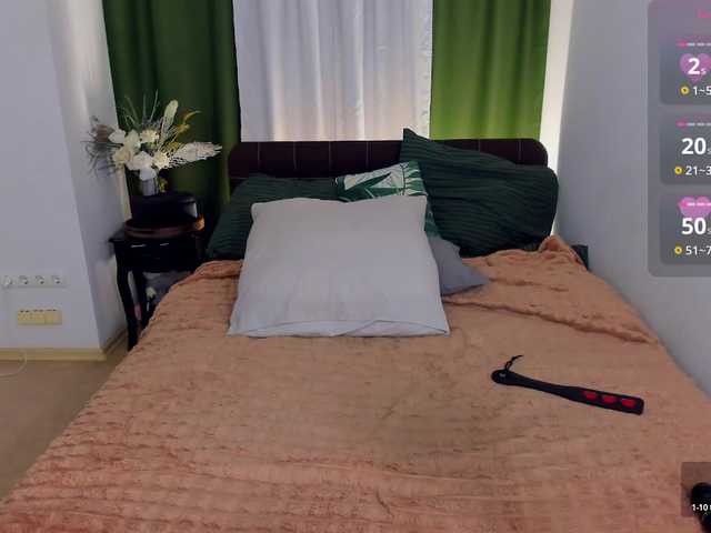 VinnaBelle's BongaCams show and profile