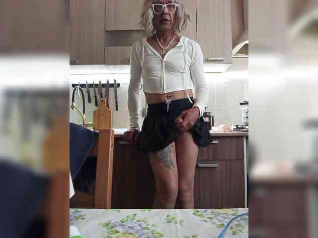 wikatranny2
