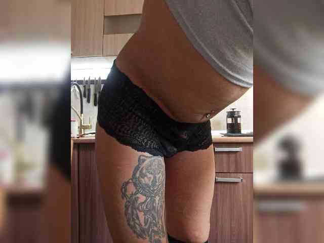 wikatranny2 Sex Cam Show