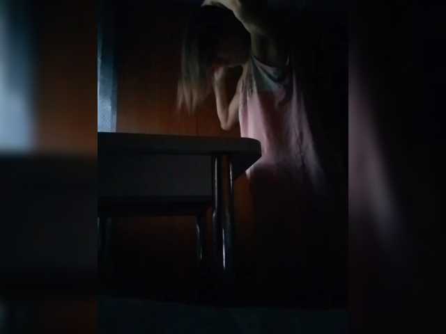 BarbiGirla live cam preview