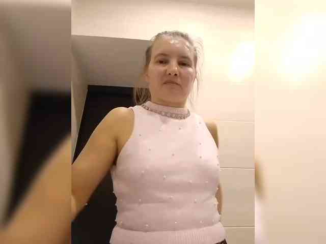 BarbiGirla webcam