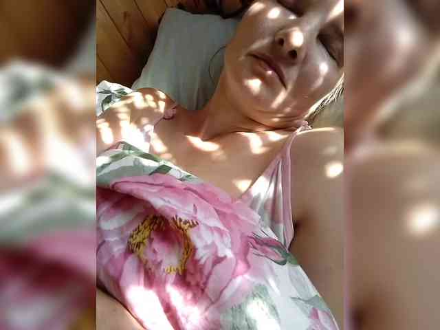 BarbiGirla webcam