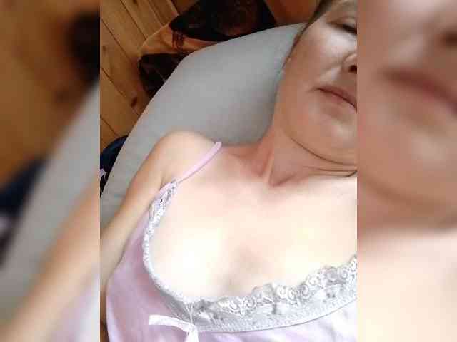BarbiGirla webcam
