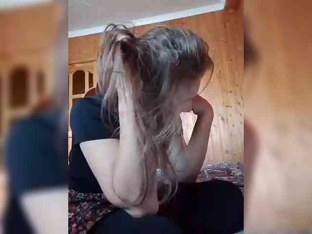 BarbiGirla webcam
