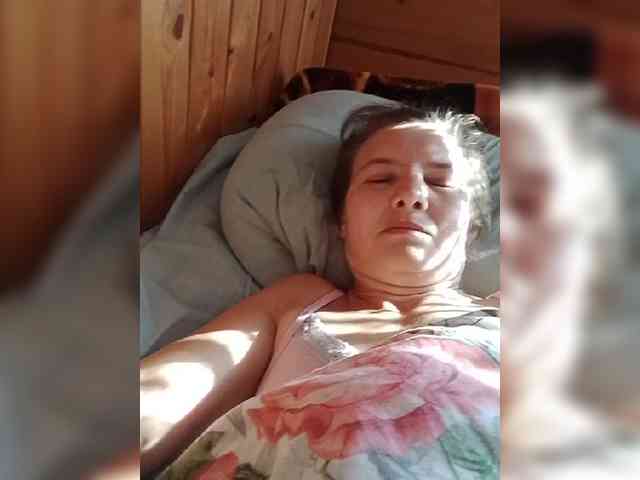 BarbiGirla webcam