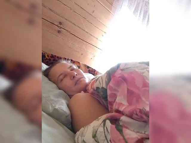 BarbiGirla webcam