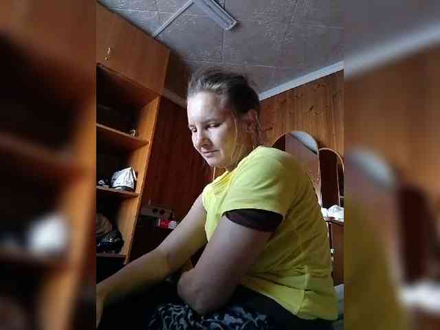 BarbiGirla webcam
