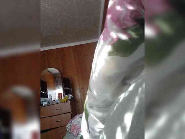 BarbiGirla webcam