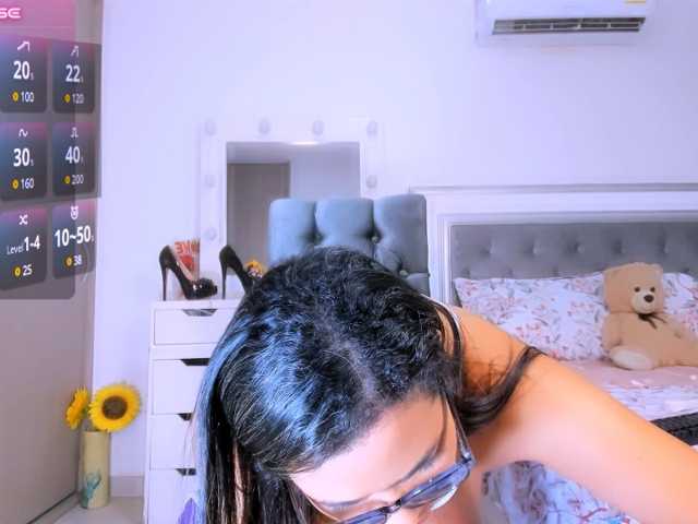 sharonDulce live cam on BongaCams