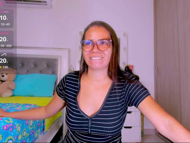 sharonDulce live cam preview