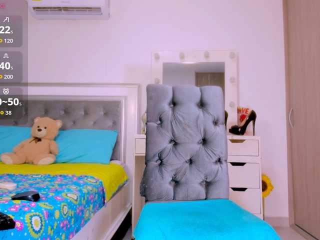 sharonDulce live cam preview