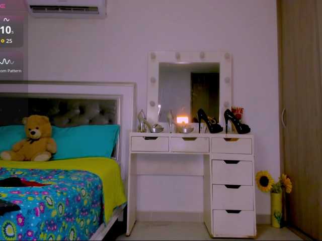 sharonDulce live cam on BongaCams