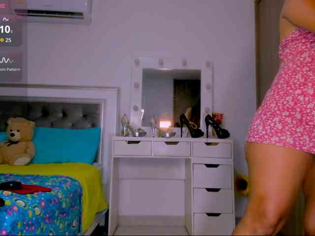 sharonDulce webcam